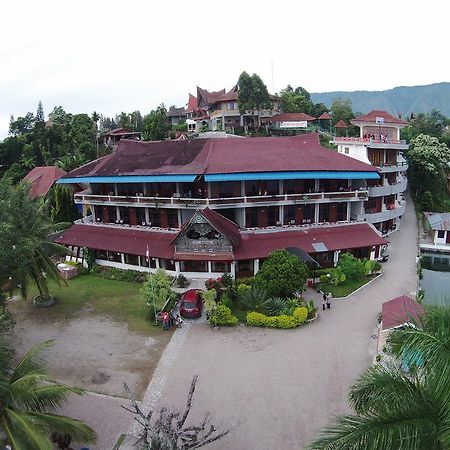 Ambaroba Resort Hotel Tuk Tuk Dış mekan fotoğraf